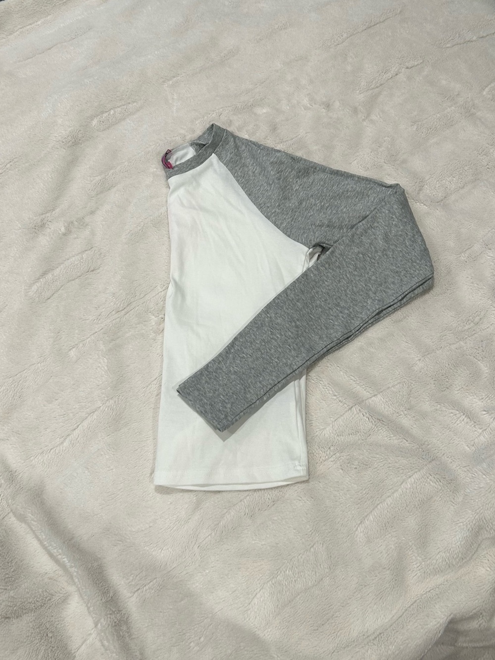 Edikted Raglan Long Sleeve Tee - Picture 6 of 6